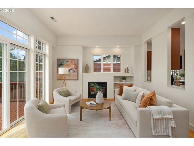 4638 Ne Fremont St, Portland, OR 97213