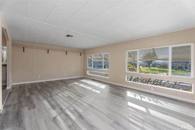 15621 Beach Boulevard 103, Westminster, CA 92683