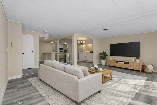 15621 Beach Boulevard 103, Westminster, CA 92683