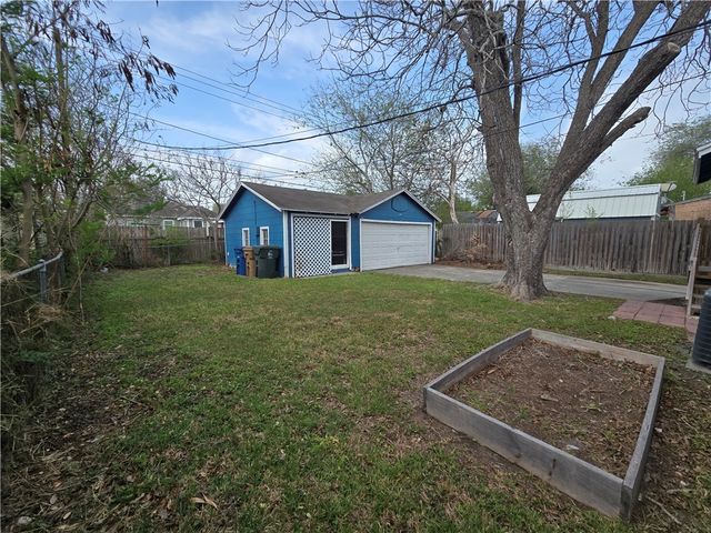 4813 Cheryl Dr, Corpus Christi, TX 78415