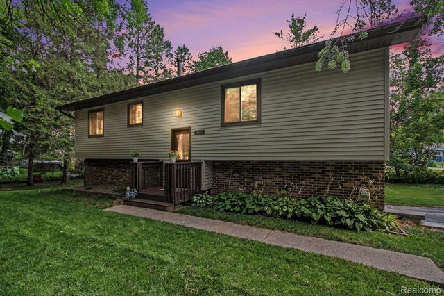 11372 Outer Drive, Putnam Township, MI 48169