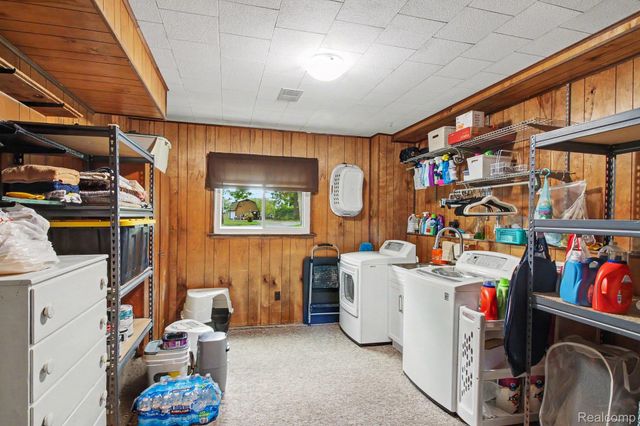 11372 Outer Drive, Putnam Township, MI 48169