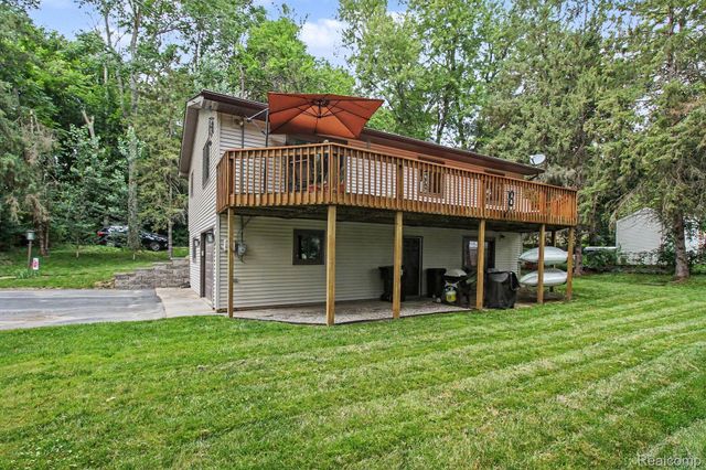 11372 Outer Drive, Putnam Township, MI 48169
