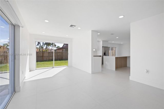 10953 SW 151st Place, Miami, FL 33196