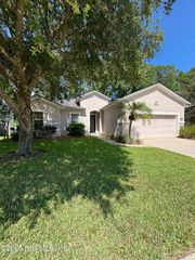 872 COLLINSWOOD Drive, Jacksonville, FL 32225
