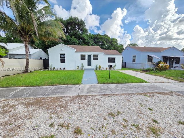 1044 NW 64th St, Miami, FL 33150
