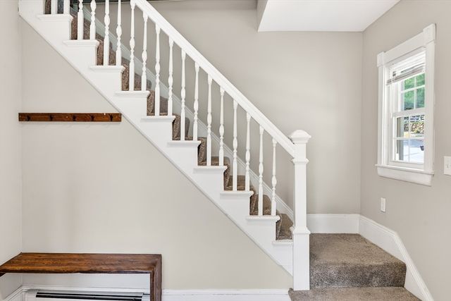 57 Clifton St, Fitchburg, MA 01420