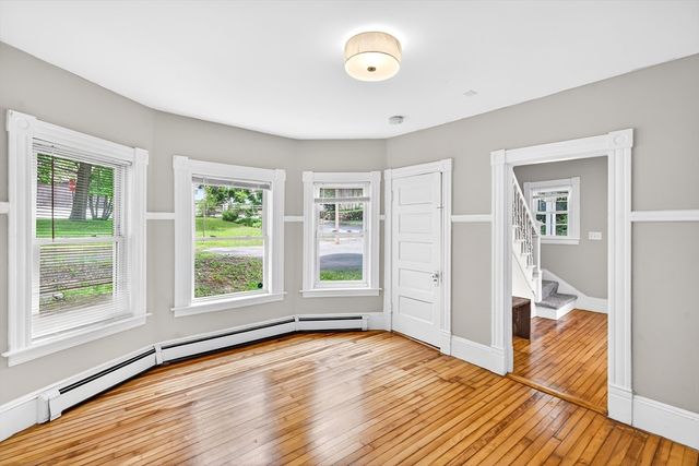 57 Clifton St, Fitchburg, MA 01420