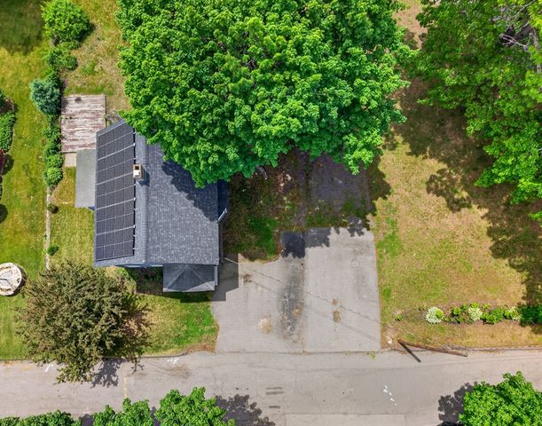 57 Clifton St, Fitchburg, MA 01420