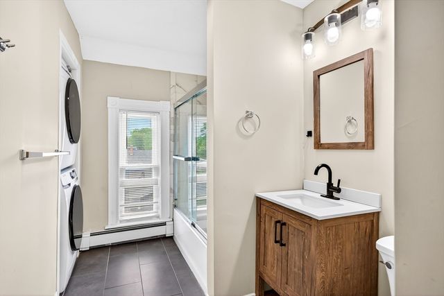 57 Clifton St, Fitchburg, MA 01420