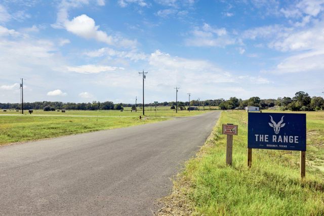 105 Nyala LN, Rosanky, TX 78616