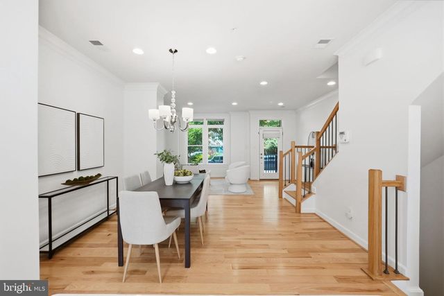 1149 S MONROE ST, Arlington, VA 22204