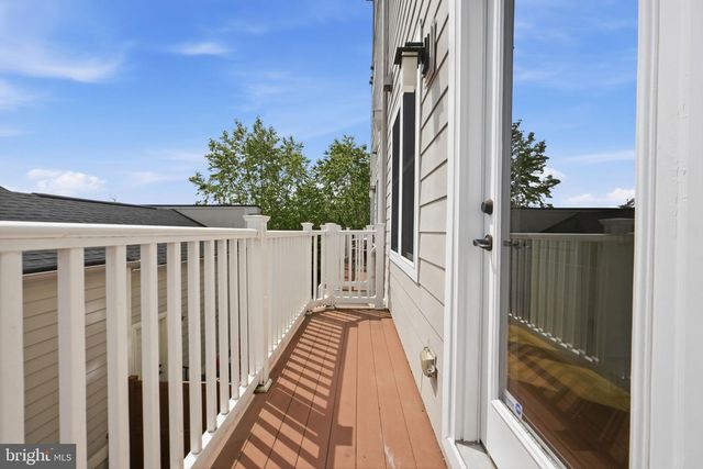 1149 S MONROE ST, Arlington, VA 22204