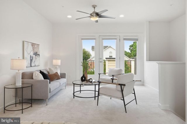 1149 S MONROE ST, Arlington, VA 22204
