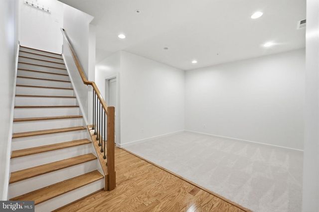 1149 S MONROE ST, Arlington, VA 22204