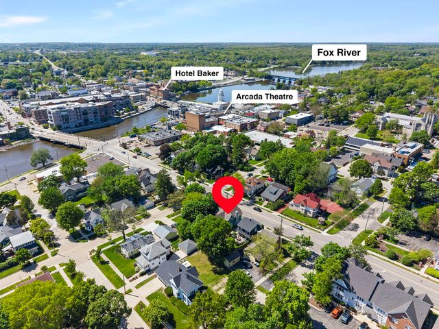 307 Illinois Avenue, St. Charles, IL 60174