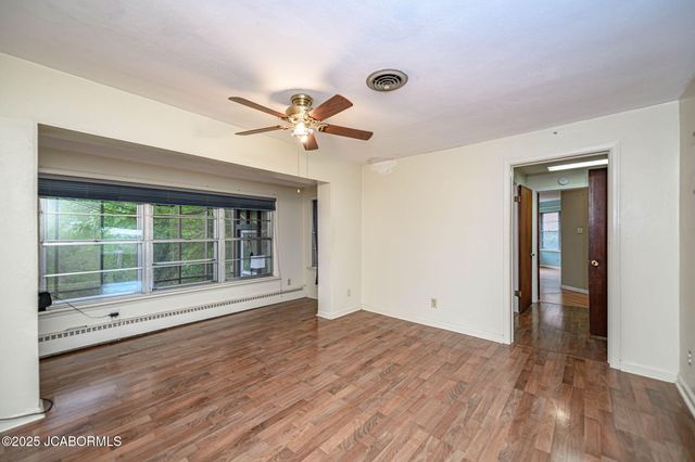 812 SWIFTS HIGHWAY, Jefferson City, MO 65109