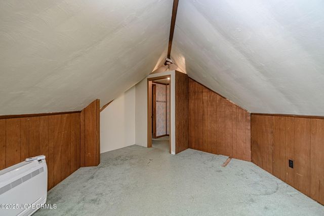 812 SWIFTS HIGHWAY, Jefferson City, MO 65109