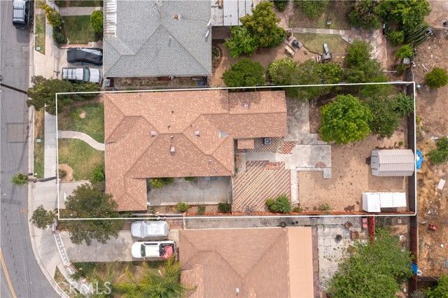 7579 Emerald Street, Riverside, CA 92504