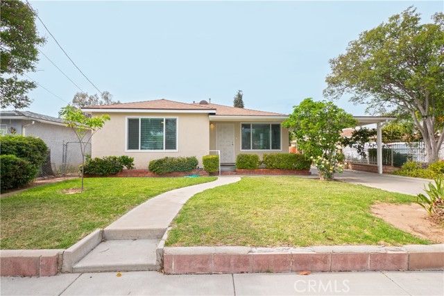 7579 Emerald Street, Riverside, CA 92504