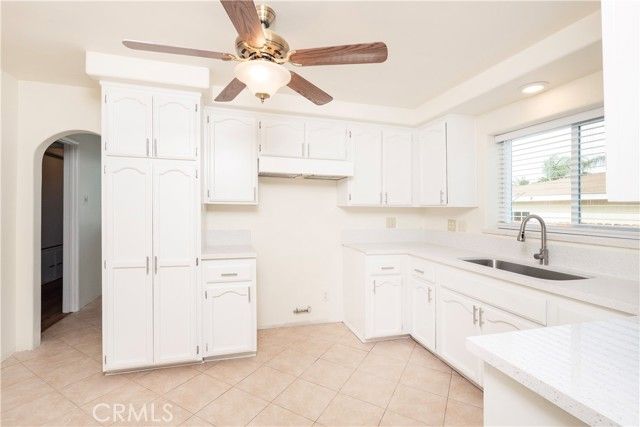 7579 Emerald Street, Riverside, CA 92504