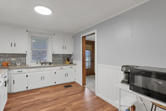 3585 East Pike, Zanesville, OH 43701