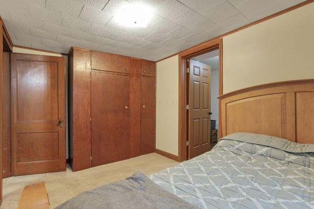 3585 East Pike, Zanesville, OH 43701