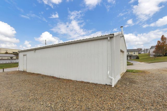 3585 East Pike, Zanesville, OH 43701