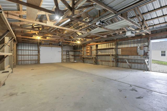 3585 East Pike, Zanesville, OH 43701