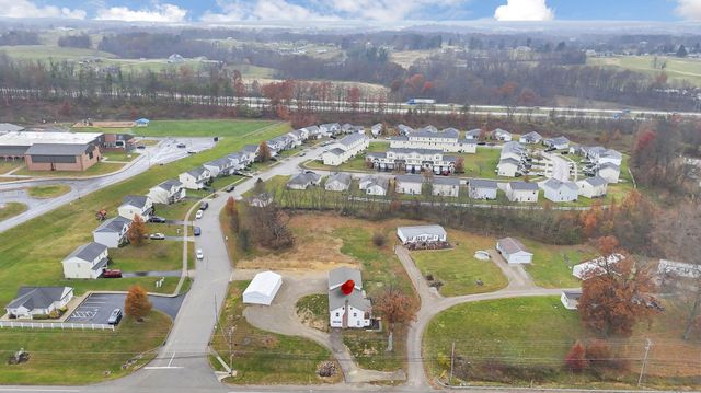 3585 East Pike, Zanesville, OH 43701