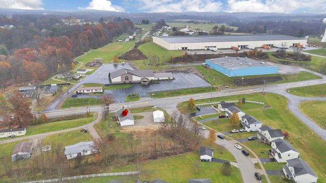 3585 East Pike, Zanesville, OH 43701