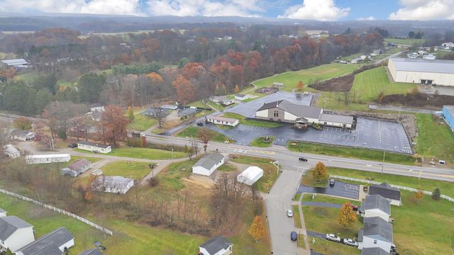 3585 East Pike, Zanesville, OH 43701