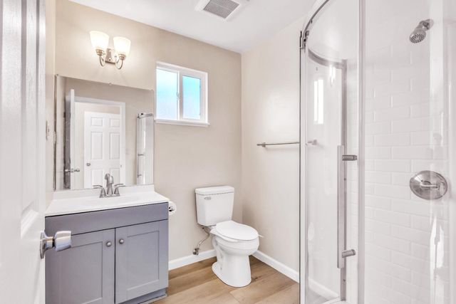 7574 Twilight Dr, Sacramento, CA 95822