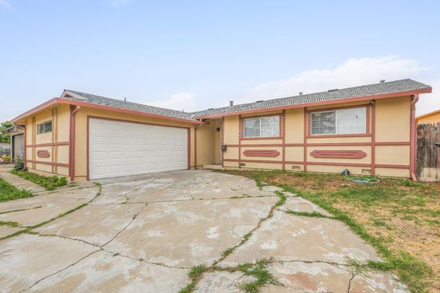 7574 Twilight Dr, Sacramento, CA 95822