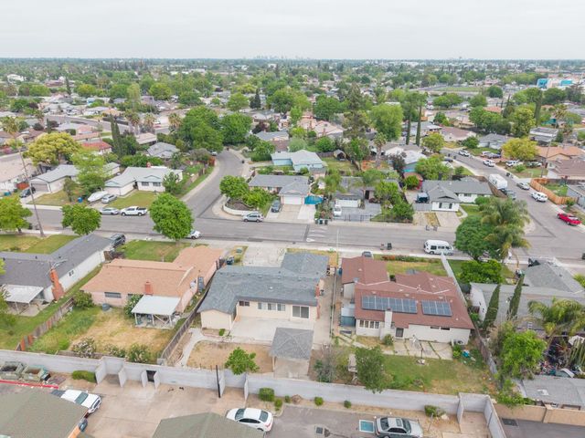 7574 Twilight Dr, Sacramento, CA 95822