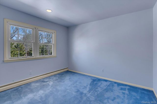 3 Melrose Court, Dix Hills, NY 11746