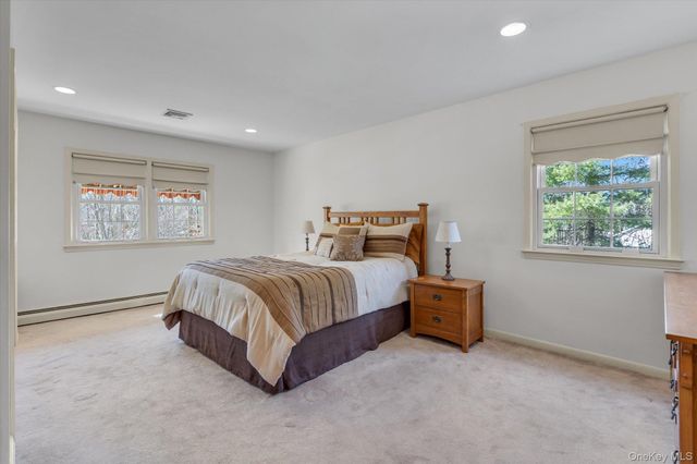 3 Melrose Court, Dix Hills, NY 11746