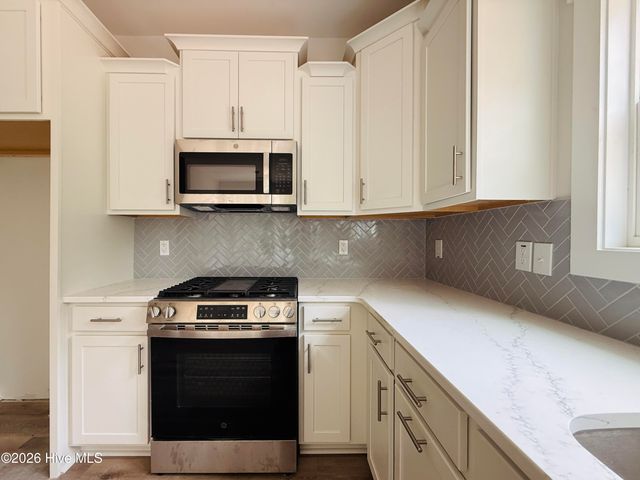 170 Matthews Road, Lakeview, NC 28350