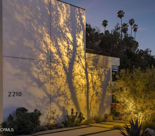 2210 Kinneloa Canyon Road, Pasadena, CA 91107