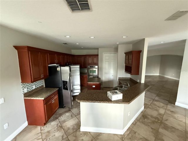 3811 EAGLE ISLE CIRCLE, Kissimmee, FL 34746