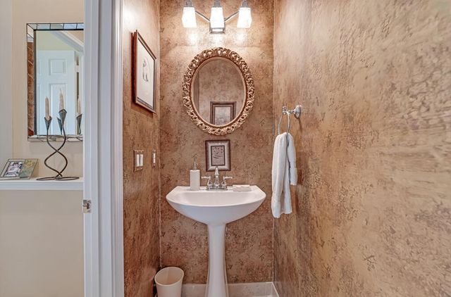 9175 Caserta Street, Lake Worth, FL 33467