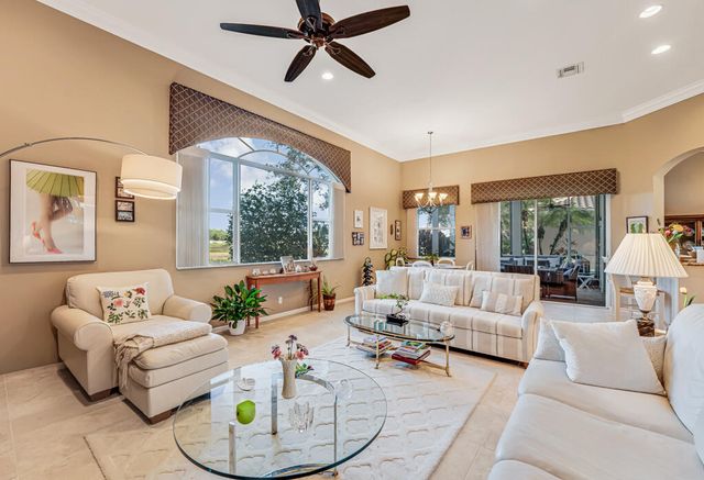 9175 Caserta Street, Lake Worth, FL 33467