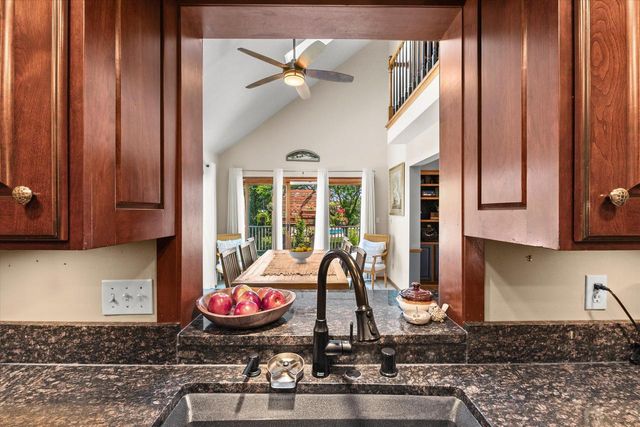 5300 Clover LANE, Racine, WI 53406