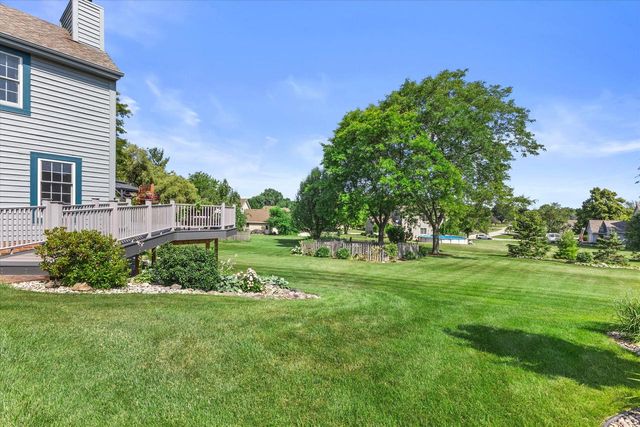 5300 Clover LANE, Racine, WI 53406