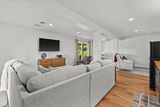5300 Clover LANE, Racine, WI 53406