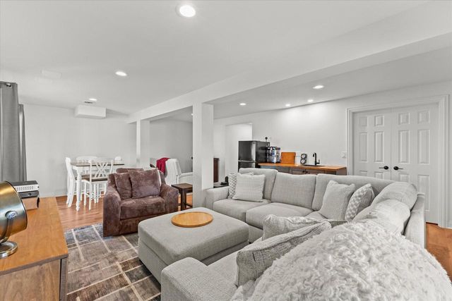 5300 Clover LANE, Racine, WI 53406
