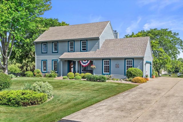 5300 Clover LANE, Racine, WI 53406