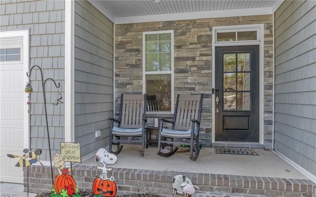 712 Jubilee CT, Chesapeake, VA 23322