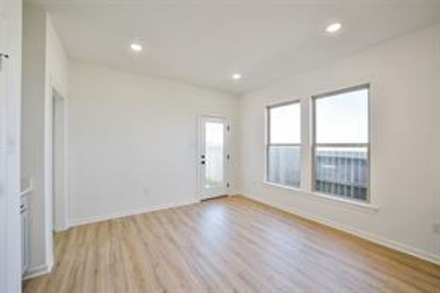 40704 Pessi Road, Magnolia, TX 77354