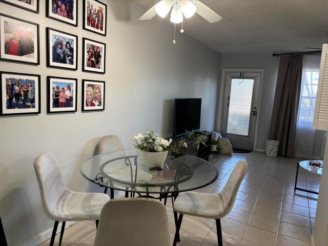 243 Northampton M 243, West Palm Beach, FL 33417